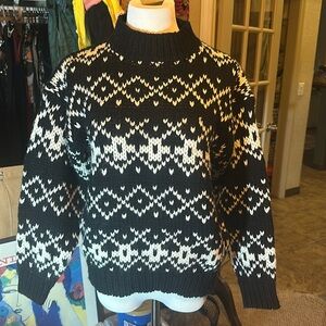 Vintage black and white sweater